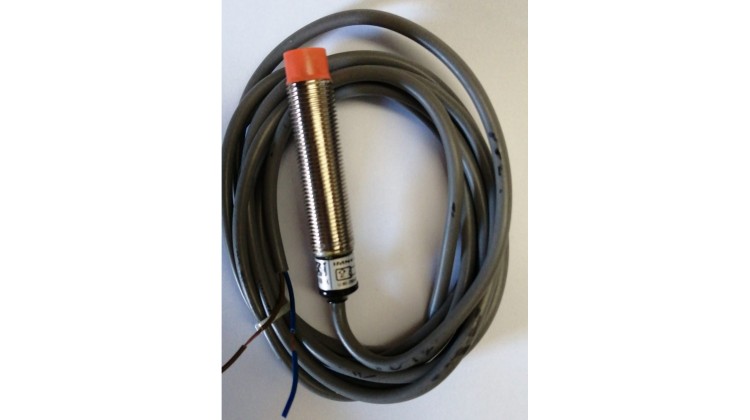 2 Telli m12 İndüktif sensör NC -220V 2 Telli m12 İndüktif sensör NC -220V
