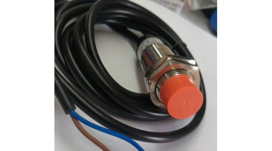 2 Telli M18 İndüktif sensör NO -220V 2 Telli M18 İndüktif sensör NO -220V
