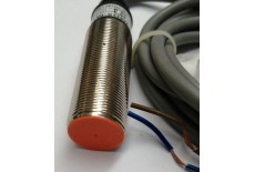 2 Telli M18 İndüktif sensör NC -220V 2 Telli M18 İndüktif sensör NC -220V