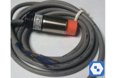 PNP-NO 3 wire M18 inductive sensor. with cables , 5 mm